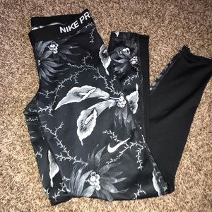 Nike Pro leggings